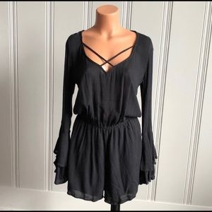 Hollister Strappy Romper 💗